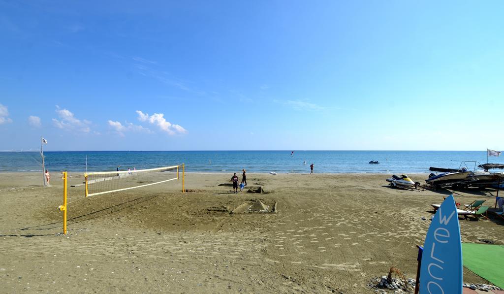 Mackenzie Blu Beach Studio لارنكا المظهر الخارجي الصورة